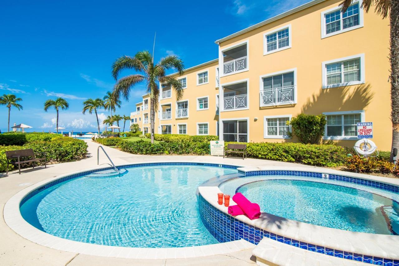 Regal Beach Club #122