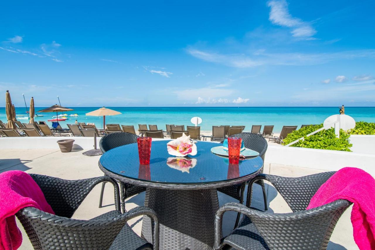 Regal Beach Club #122 Holiday home George Town