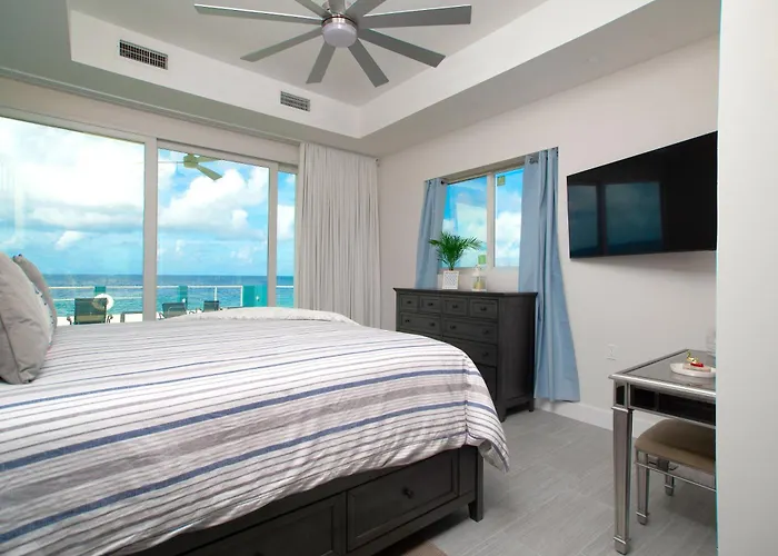 Lighthouse Point Residences
