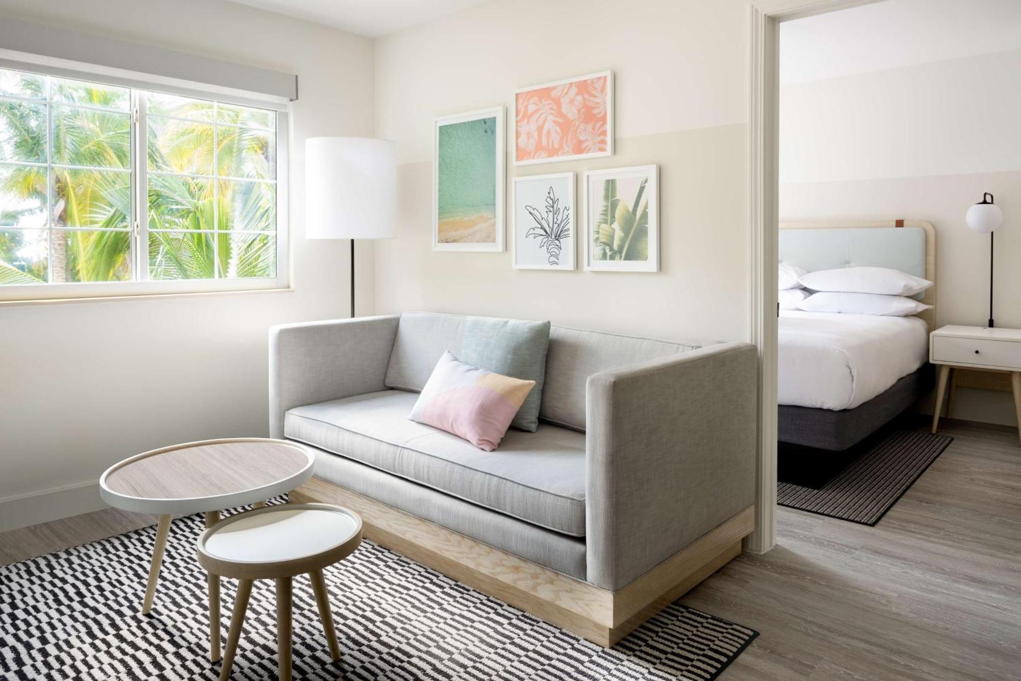 Hampton By Hilton Grand Cayman Seven Mile Resort