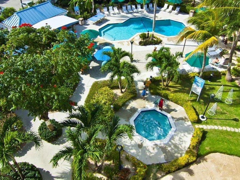 Hampton By Hilton Grand Cayman Seven Mile George Town