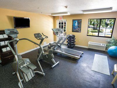 Hampton By Hilton Grand Cayman Seven Mile Resort George Town
