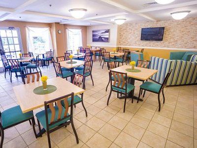 Hampton By Hilton Grand Cayman Seven Mile George Town