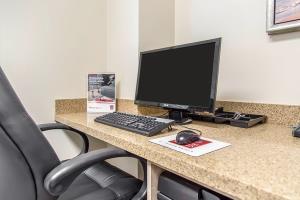 Hampton By Hilton Grand Cayman Seven Mile 3* George Town