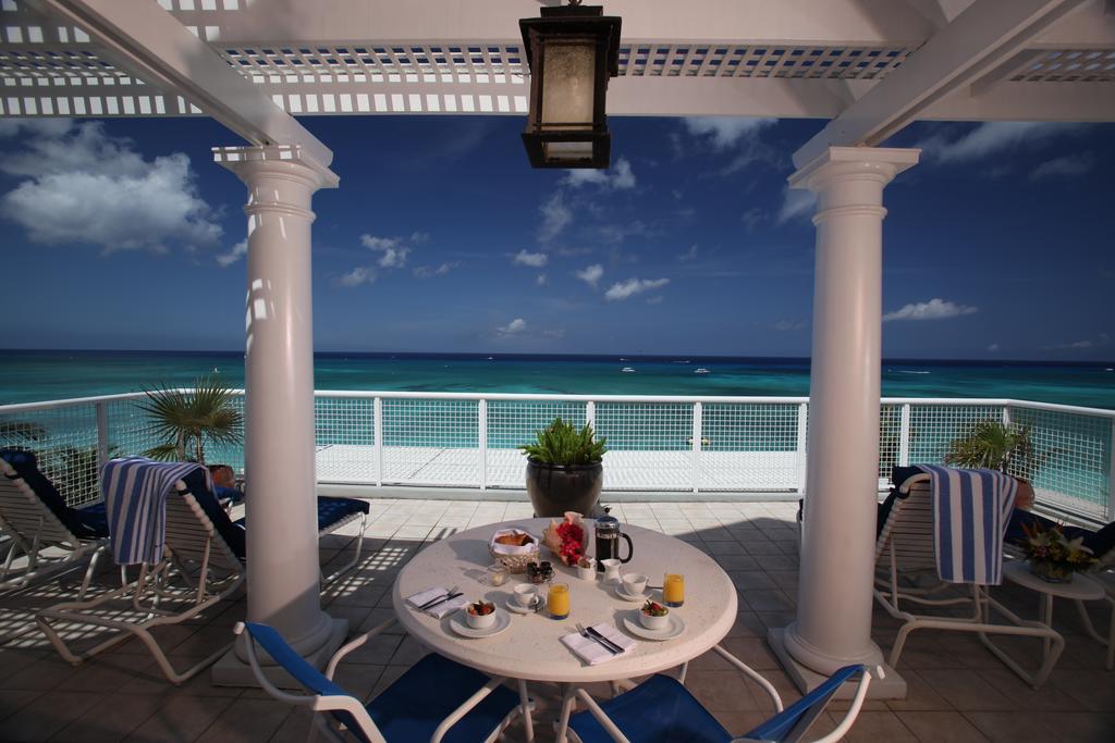 Resort Grand Cayman Beach