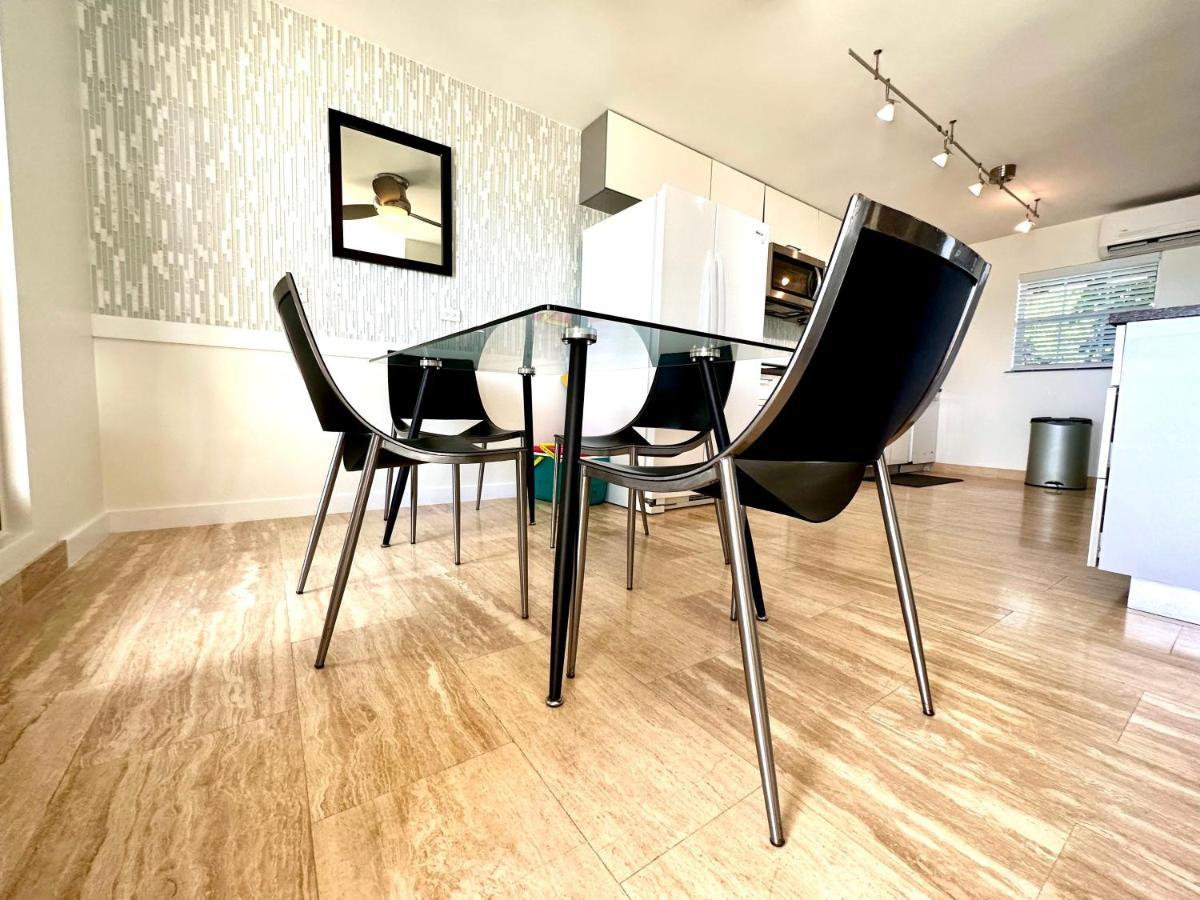 Seven Mile View #4 Holiday home West Bay
