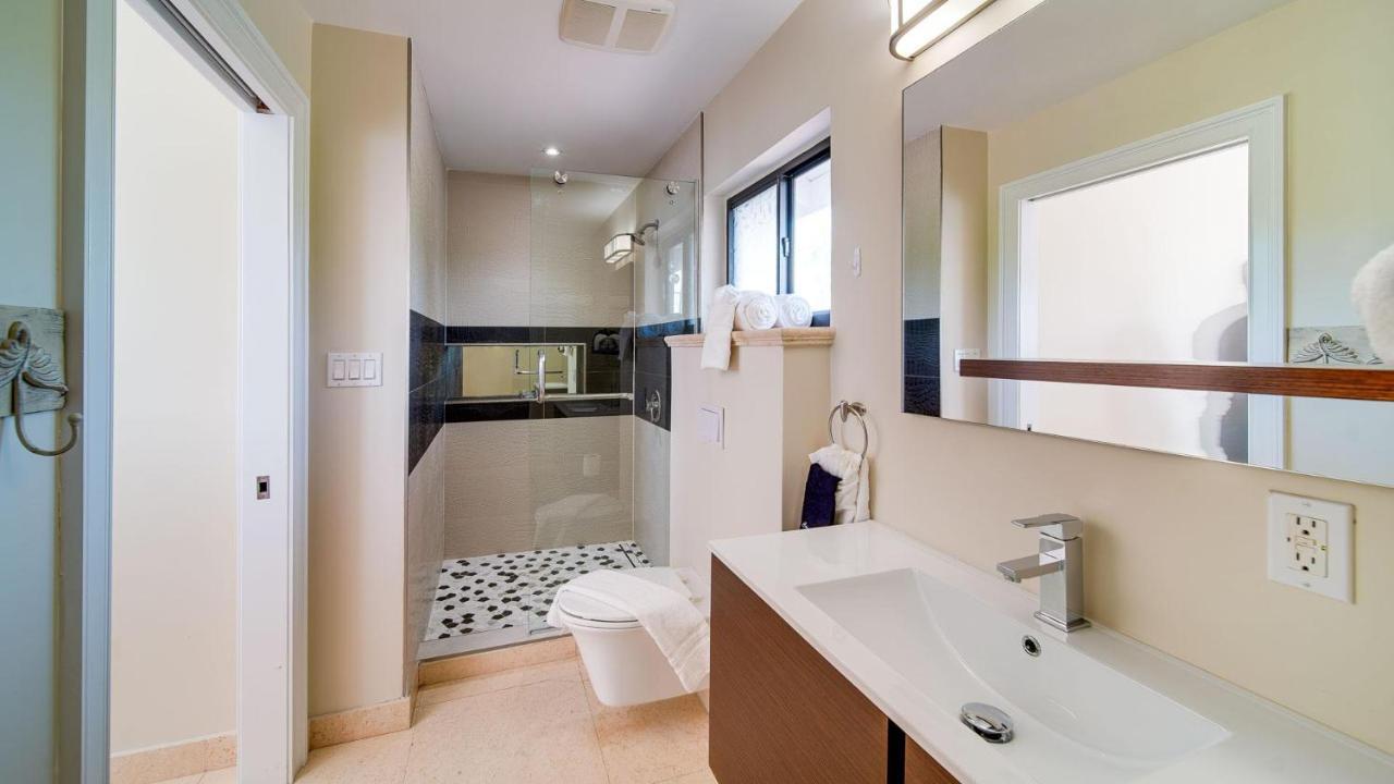 Seven Mile View #4 Holiday home *