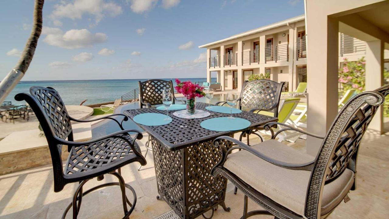 Seven Mile View #4 * West Bay