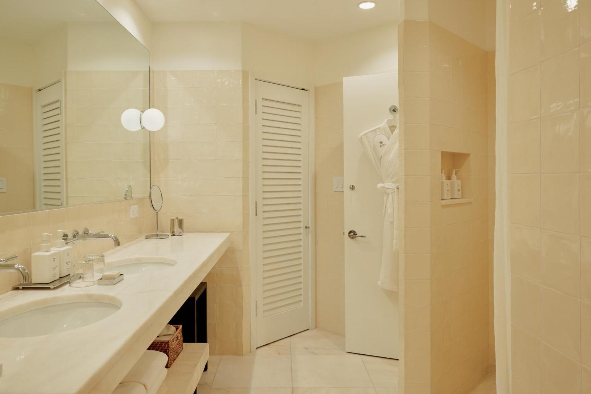 Palm Heights Hotel 5*
