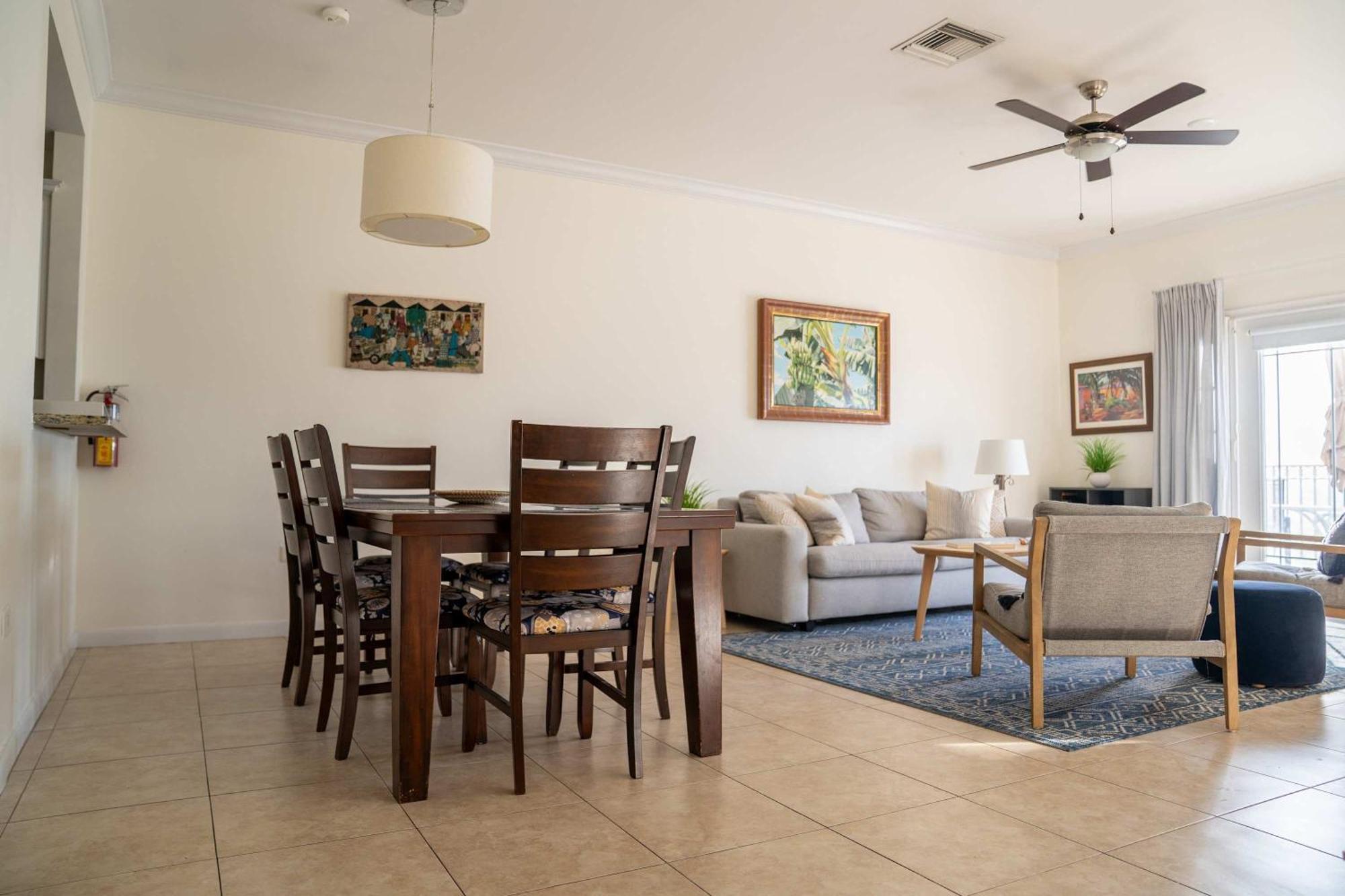 New Oceanfront In Holiday home