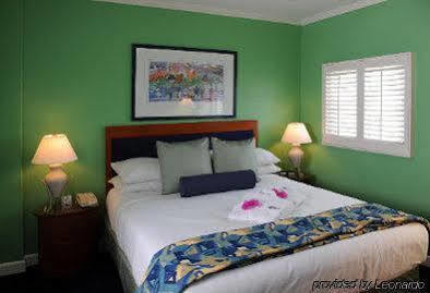 Grand Cayman Beach Resort