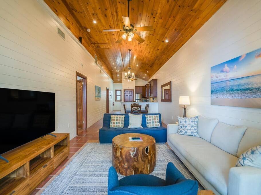 Lighthouse Point # 5 *
