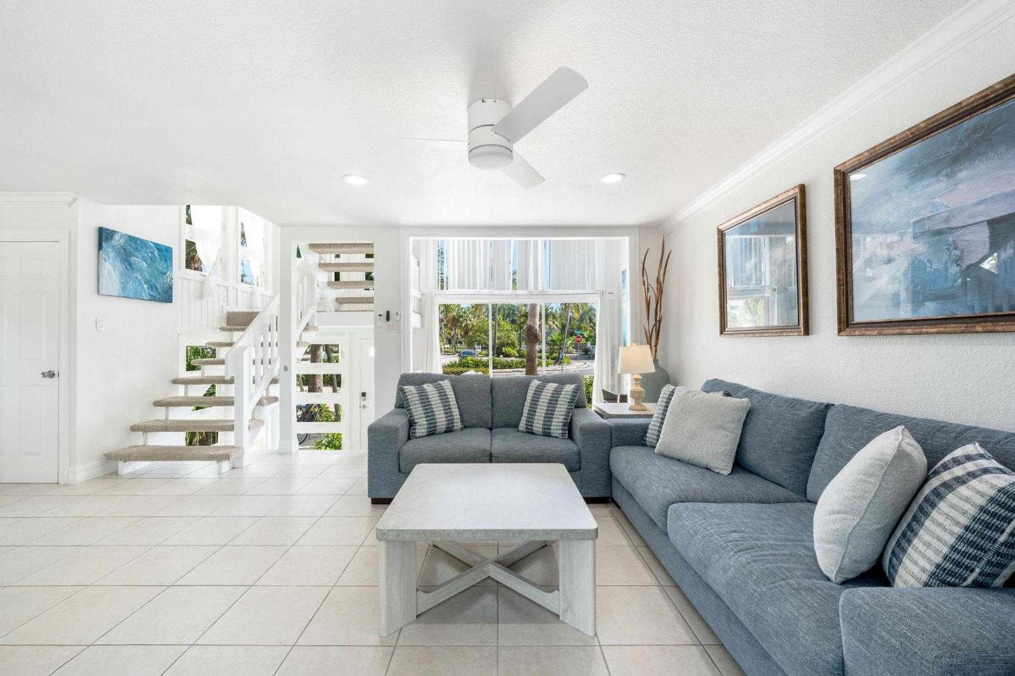 Island House #12 At Point Holiday home