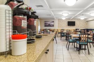Hampton By Hilton Grand Cayman Seven Mile 3*